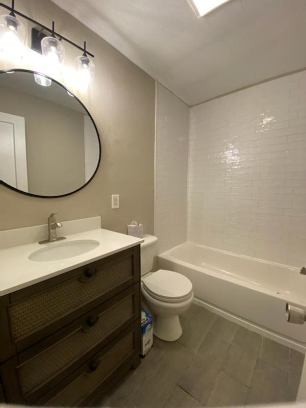Апартаменти Cozy Studio In The Downtown/Montrose Area Х'юстон Екстер'єр фото